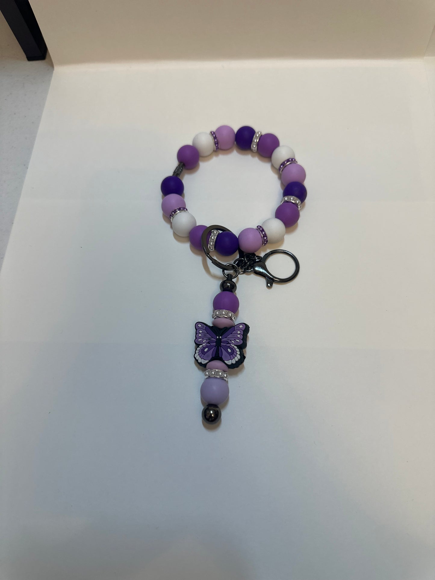 wire wristlet w/keychain